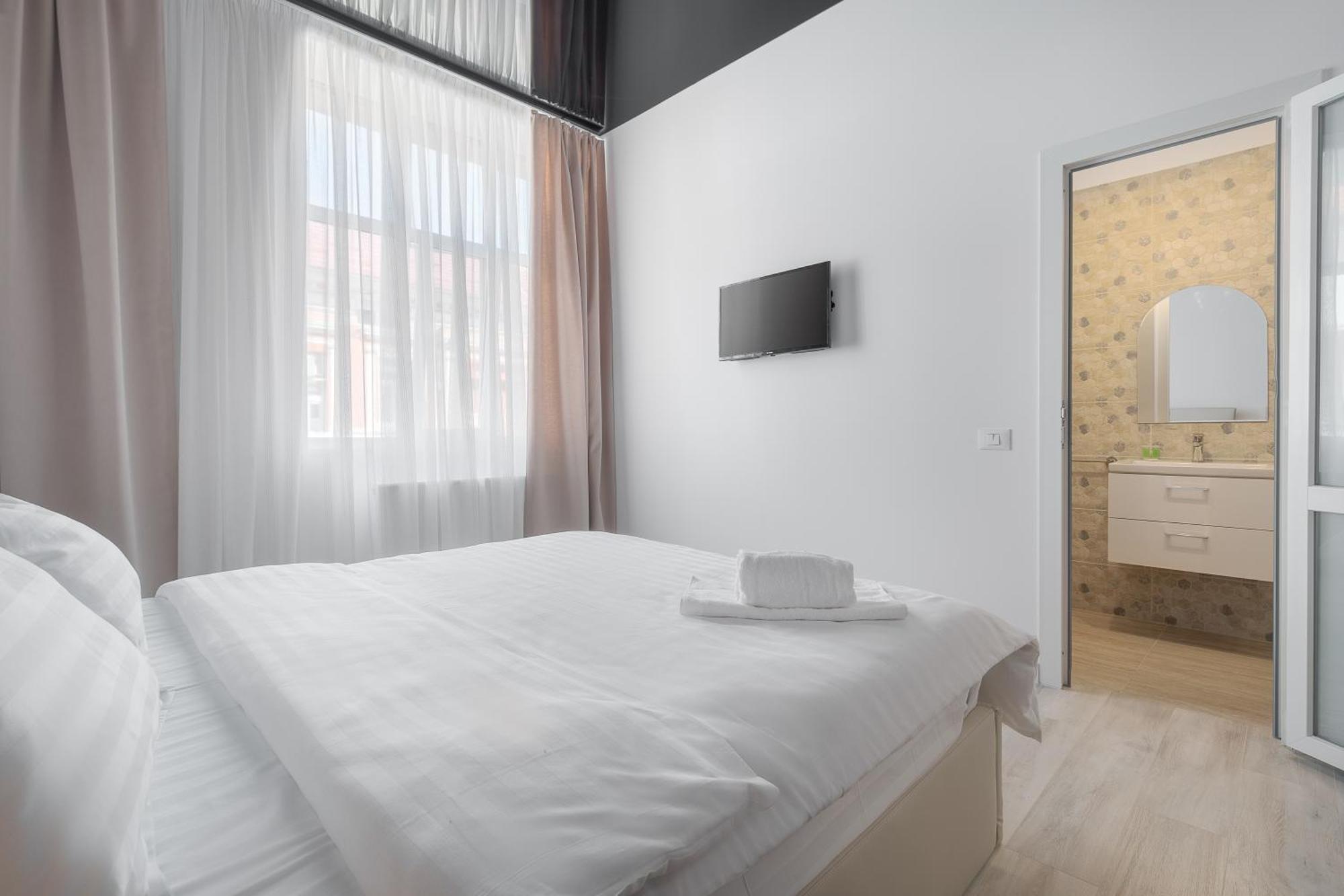 Viveria Oradea Extérieur photo